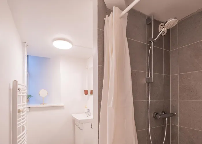 Located In The Heart Of Appartement *